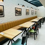 公寓式酒店 Kazalnica Family&conference