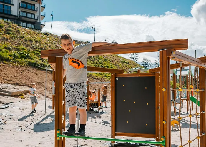 Ξενοδοχείο με διαμερίσματα Kazalnica Family&conference